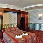 The County 3*