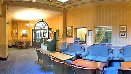 Hotel The County 3*
