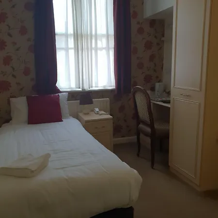 The County Carlisle (Cumbria)