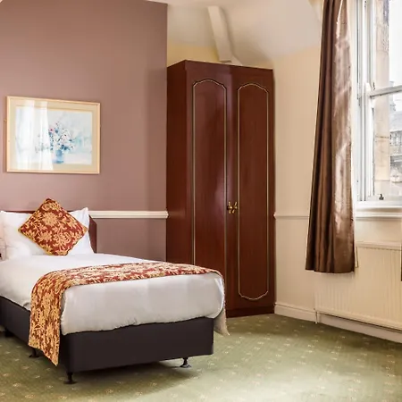 The County Карлайл