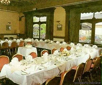 The County Hotel 3*