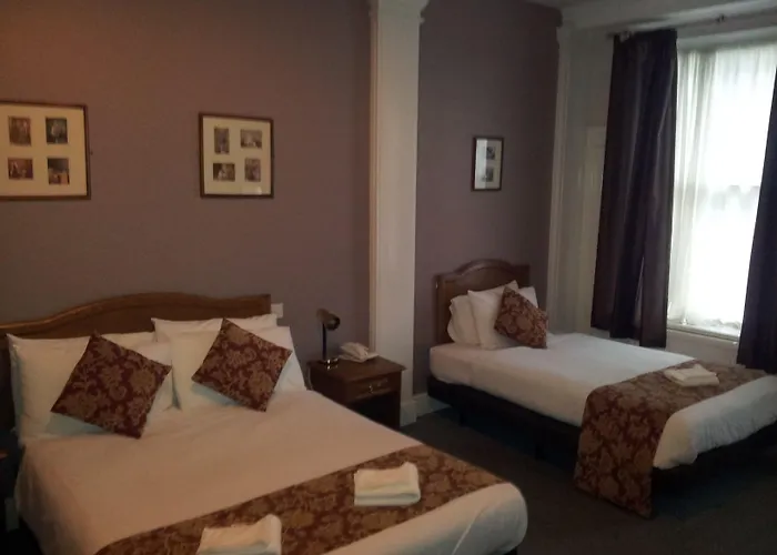 The County كارلايل